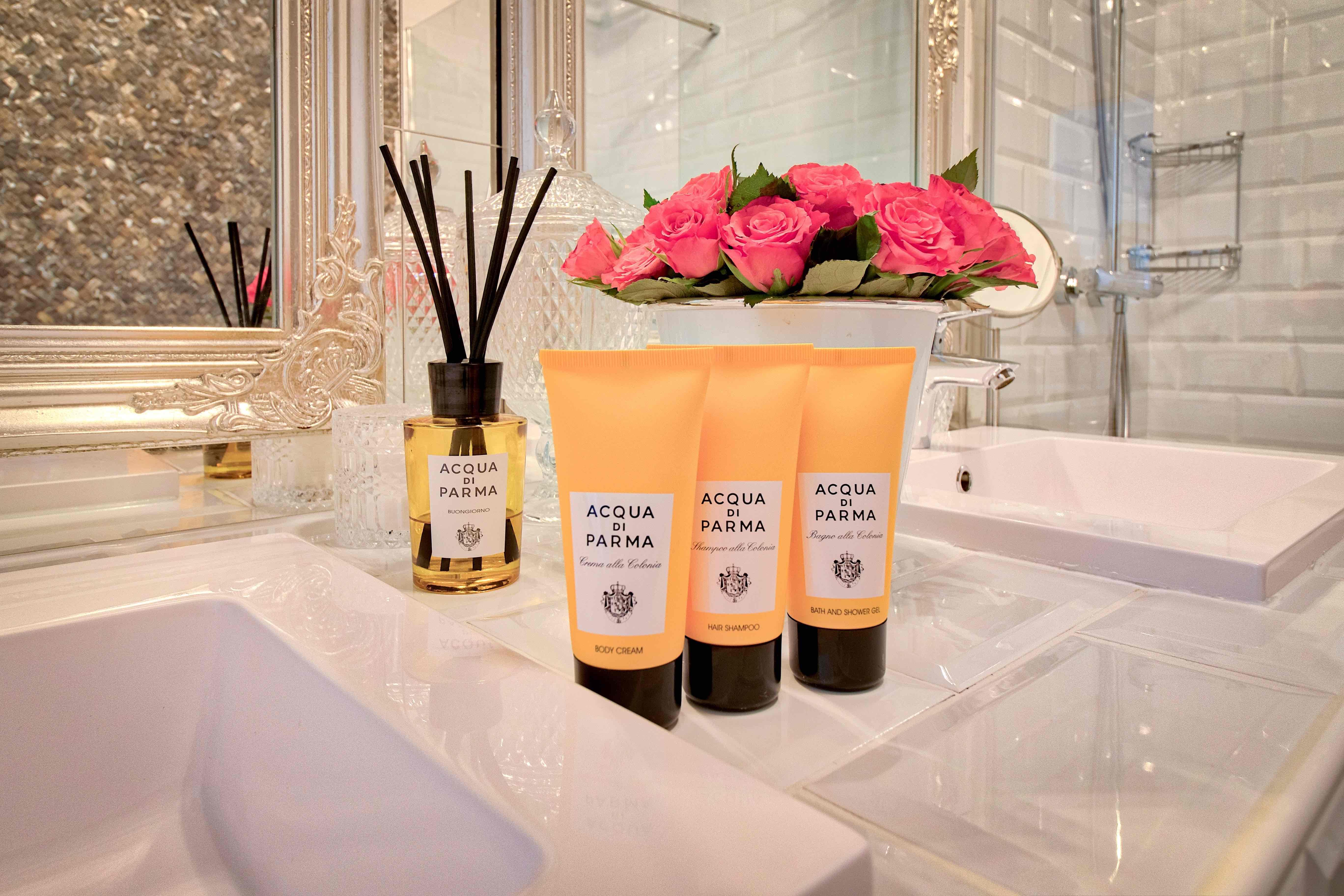 לורדה Belfry & Spa By Ligne St Barth מראה חיצוני תמונה Acqua di Parma products